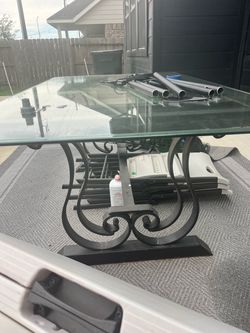 Dinning table or outdoor patio table