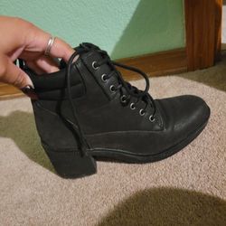 3 Pairs Women's Shoes/Heels Size 9