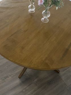 42”Round Table