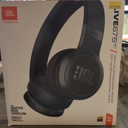 JBL WIRELESS NOISE CANCELLING SPATIAL SOUND 