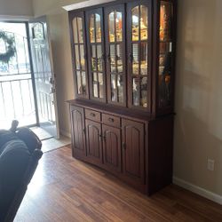 Hutch / Armoire / China Cabinet / Bookshelf 