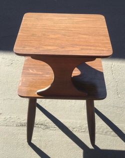 Mid Century - end table
