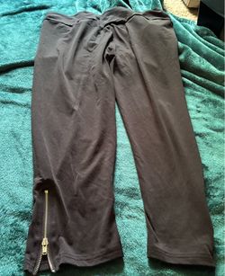 Woman's clothing