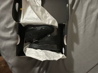 Jordan 4s