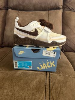 Travis Zoom Field Jaxx