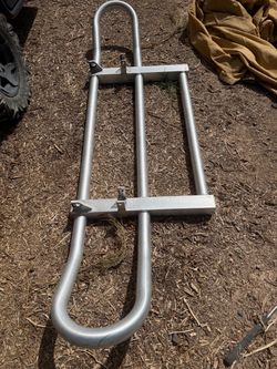 Heavy-duty RIGGUARD aluminum grille guard / deer guard for a semi truck.