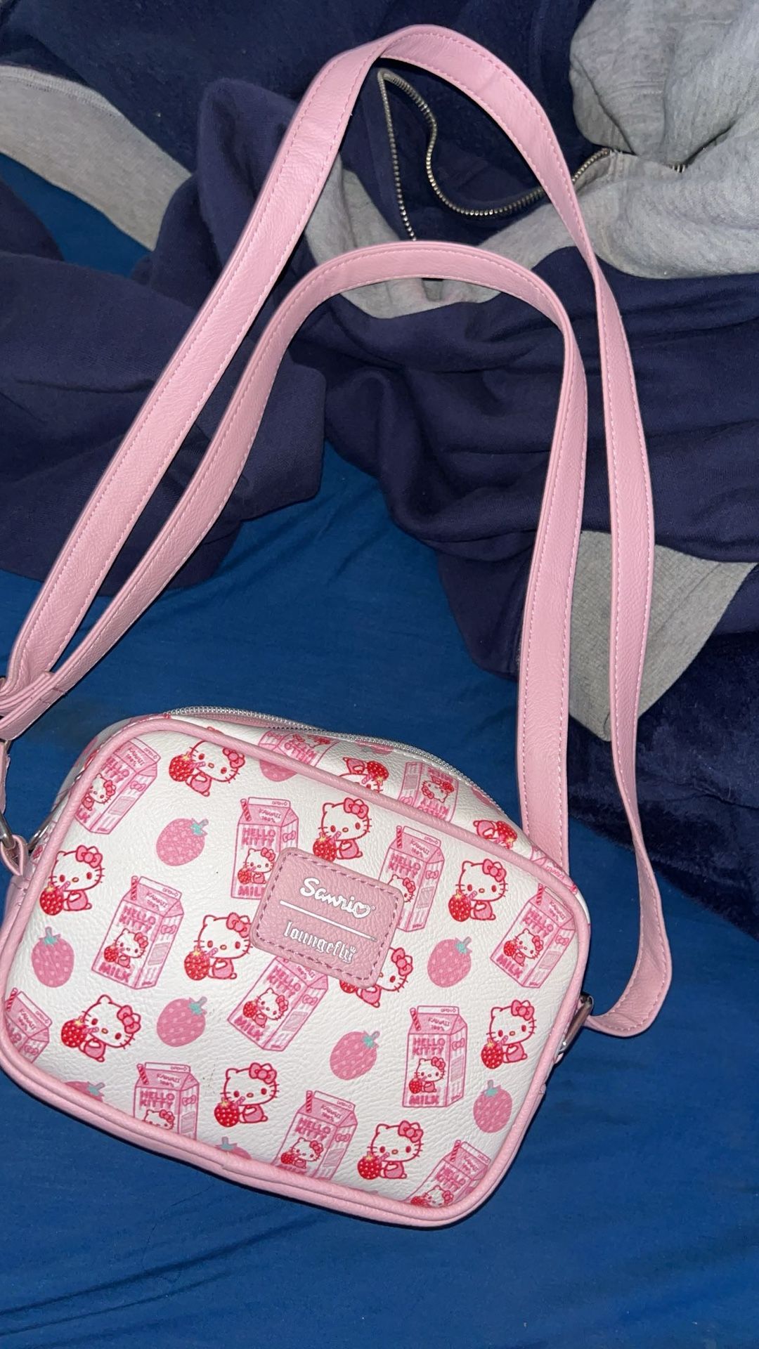 Hello Kitty X Loungefly Crossbody Bag 