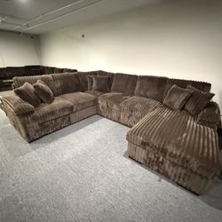 Sectional With Pull Out Bed 