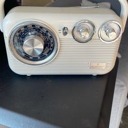 Vintage Radio