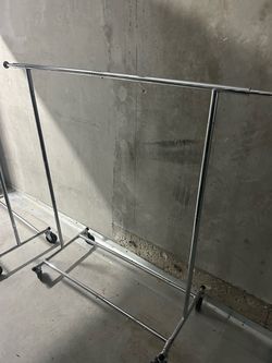 Clothing rack