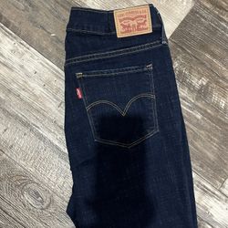 Levi’s Rip Jeans