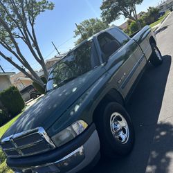 2000 Dodge Ram 1500