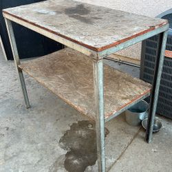 Metal End Wood  Work Bench 