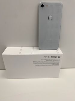 Iphone 8 plus bundle.