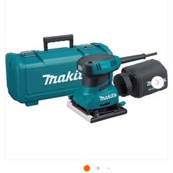 Makita Finishing Sander, With Hard Case 