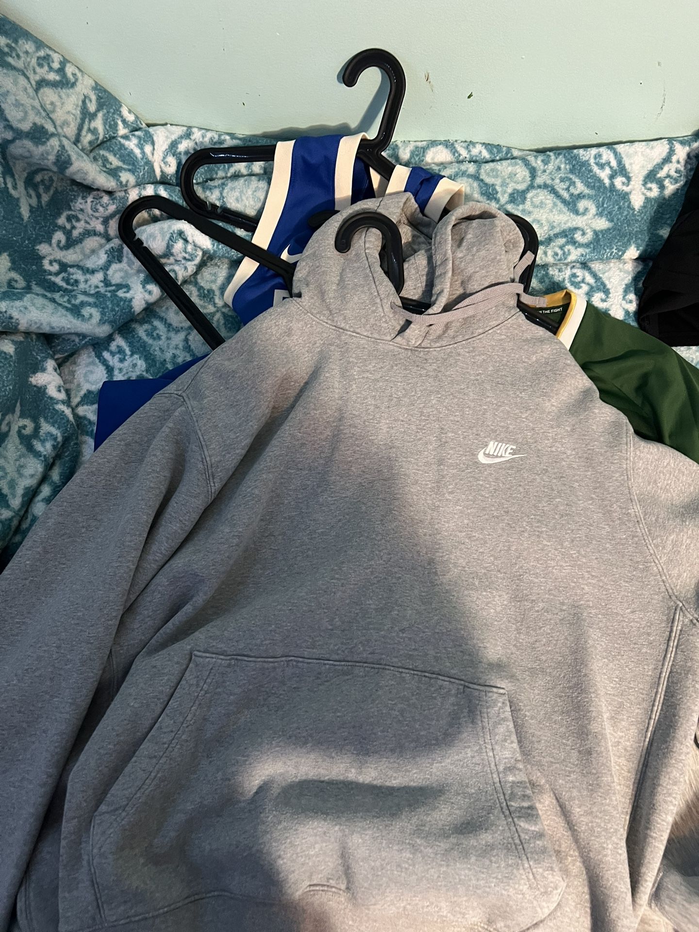 Nike sweater