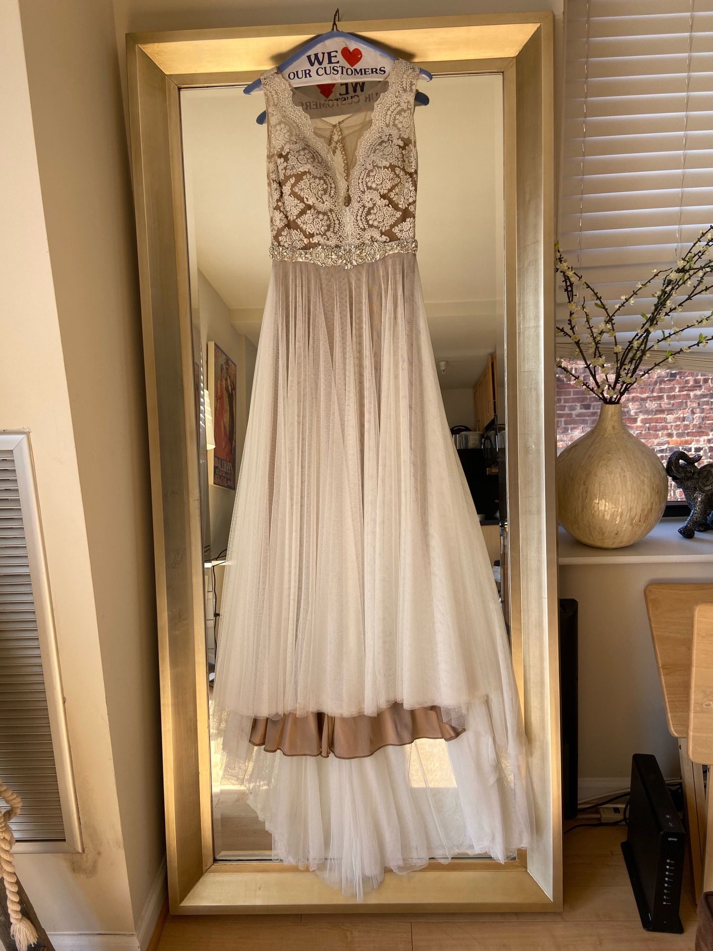 Gorgeous Watters wedding dress