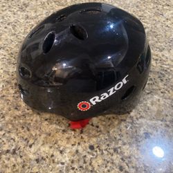 Razor / Skateboard Helmet
