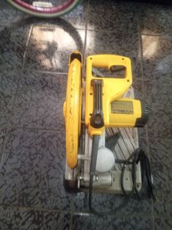 14"chop saw DeWalt