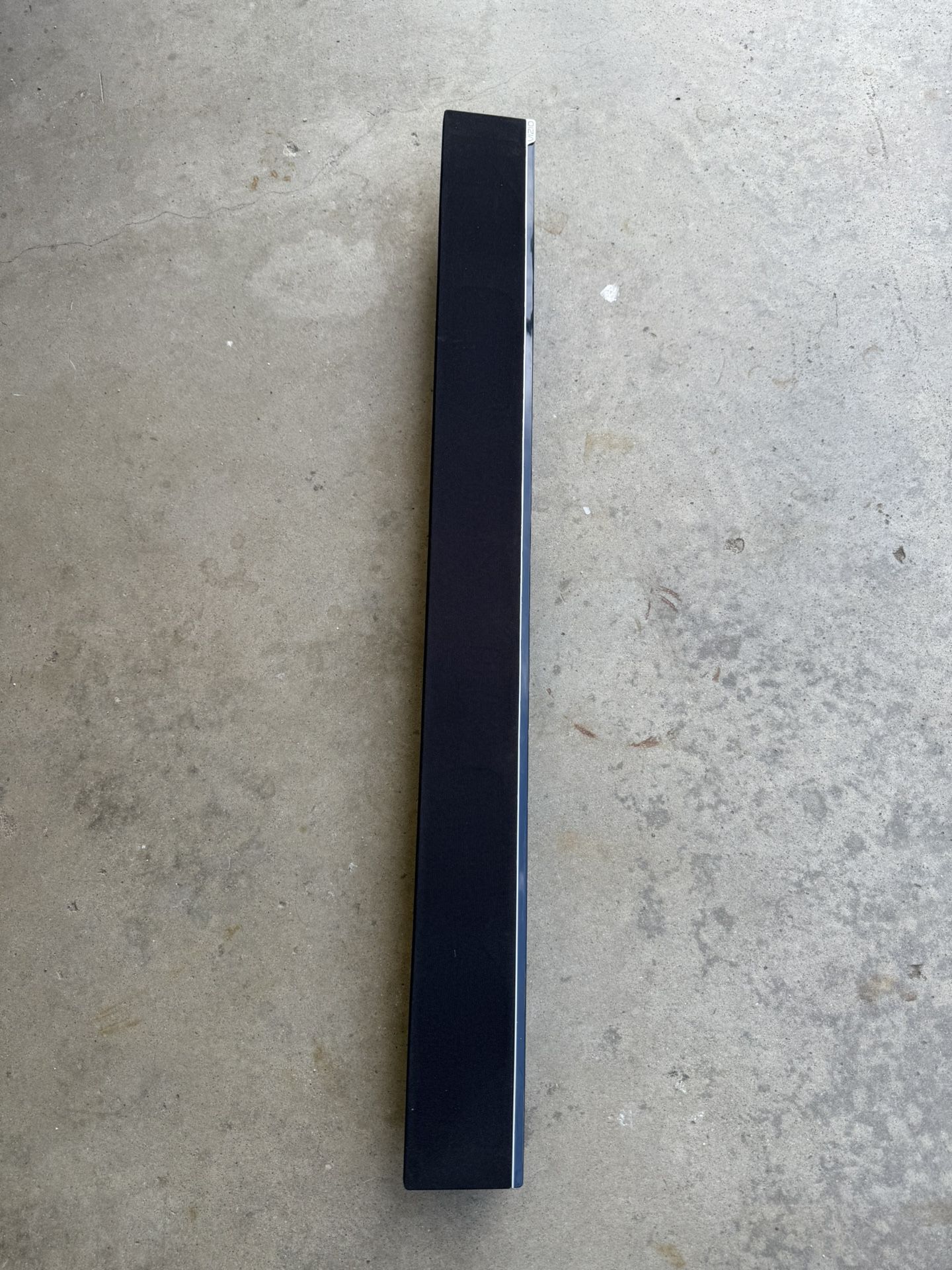 Vizio Sound bar 38” 2.0 System