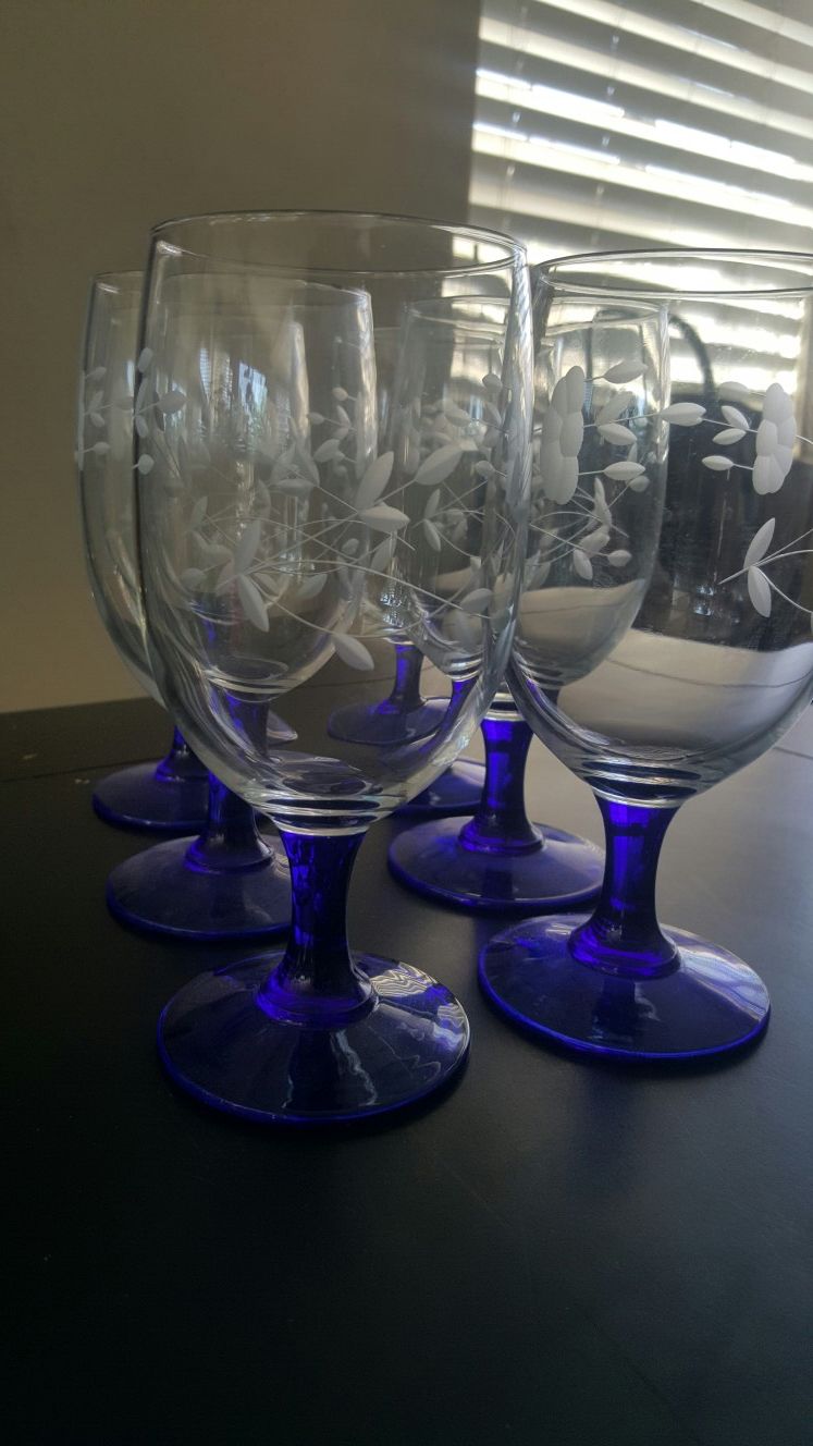 Princess House Heritage Blue glasses