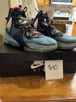 Lebran James Nike Men’s Size 11 $30