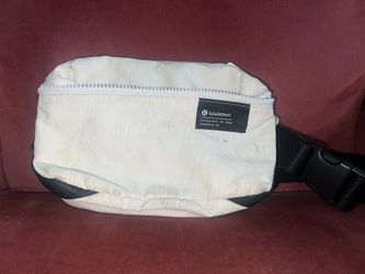 Lulu Lemon Large Belt Bag 