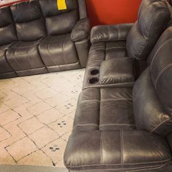 Erlangen Midnight Power Reclining Living Room Set Ashley /Sofa and Loveseat 