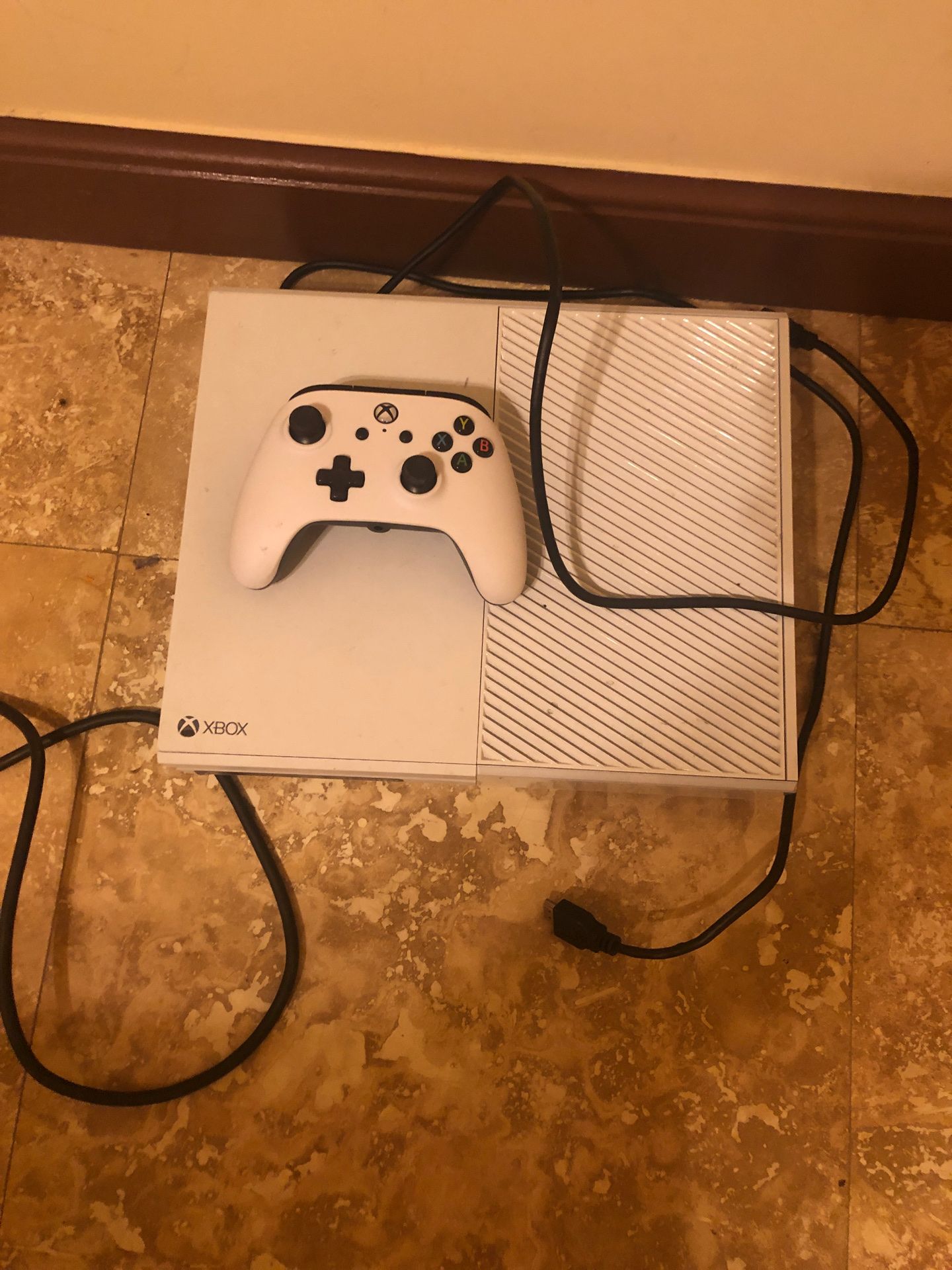 Xbox one white
