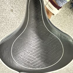 Cruiser Bicycle Seat