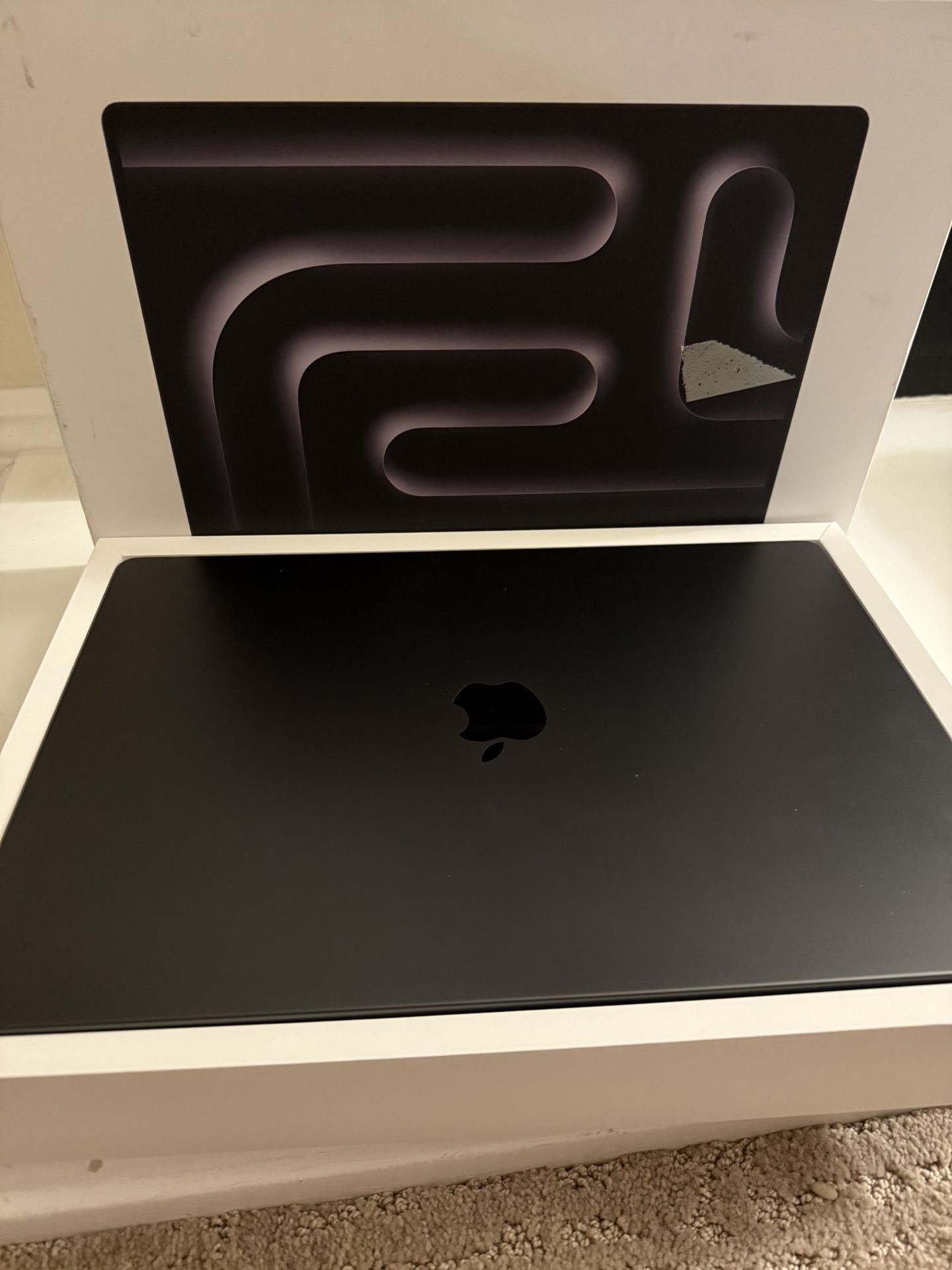 Latest Model Apple MacBook Pro 16” M4 Pro 24gb Ram 512gb AppleCare Plus 2026!!!