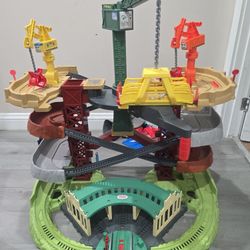 Thomas Train Multi Level Track 