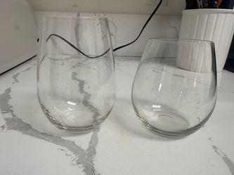 Wine glass set