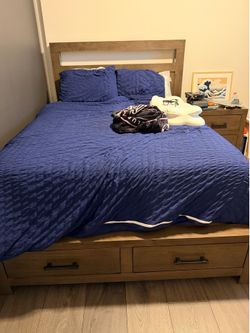 Bedroom set