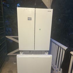 Samsung Refrigerator 