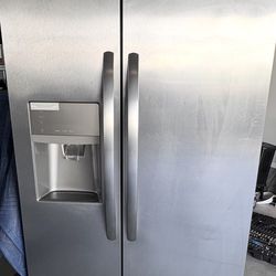 Frigidaire Side By Side