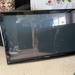 55 Panasonic TV