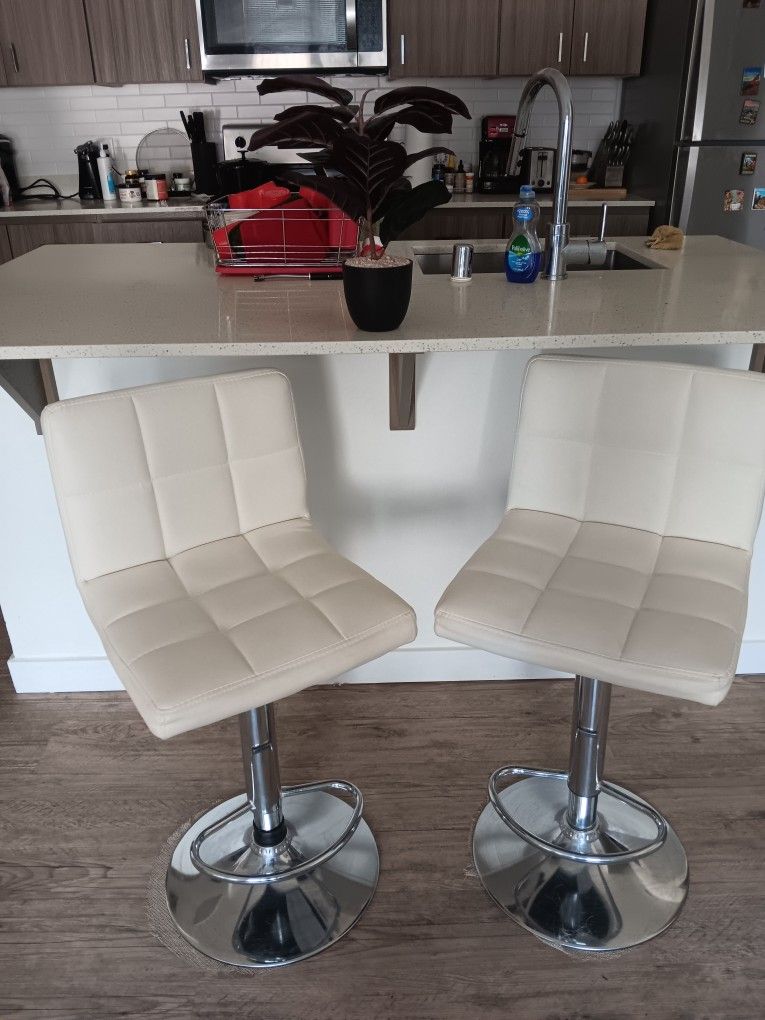 White N Chrome Bar Stools