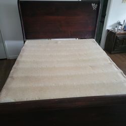 Queen Wooden Bed Frame 