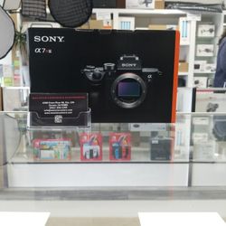 Sony A7RIII Body Only 
