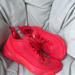 Jordan LUKA 1 Hyper Red Size 11