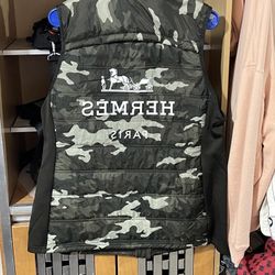 New Mens Luxury Large Puffy Vest Camouflage 