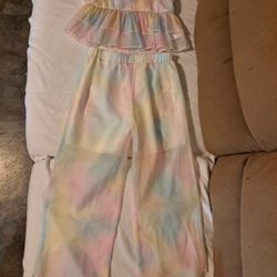 Girl's Colorful 2 PC Set With Flared Pants and Ruffle Shirt