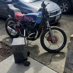 Kawasaki Kz  550