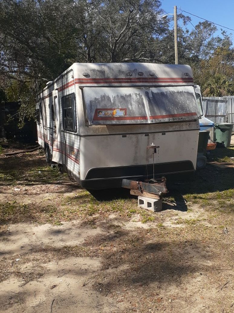 Photo Hitch Rv 35 Foot Moble Home