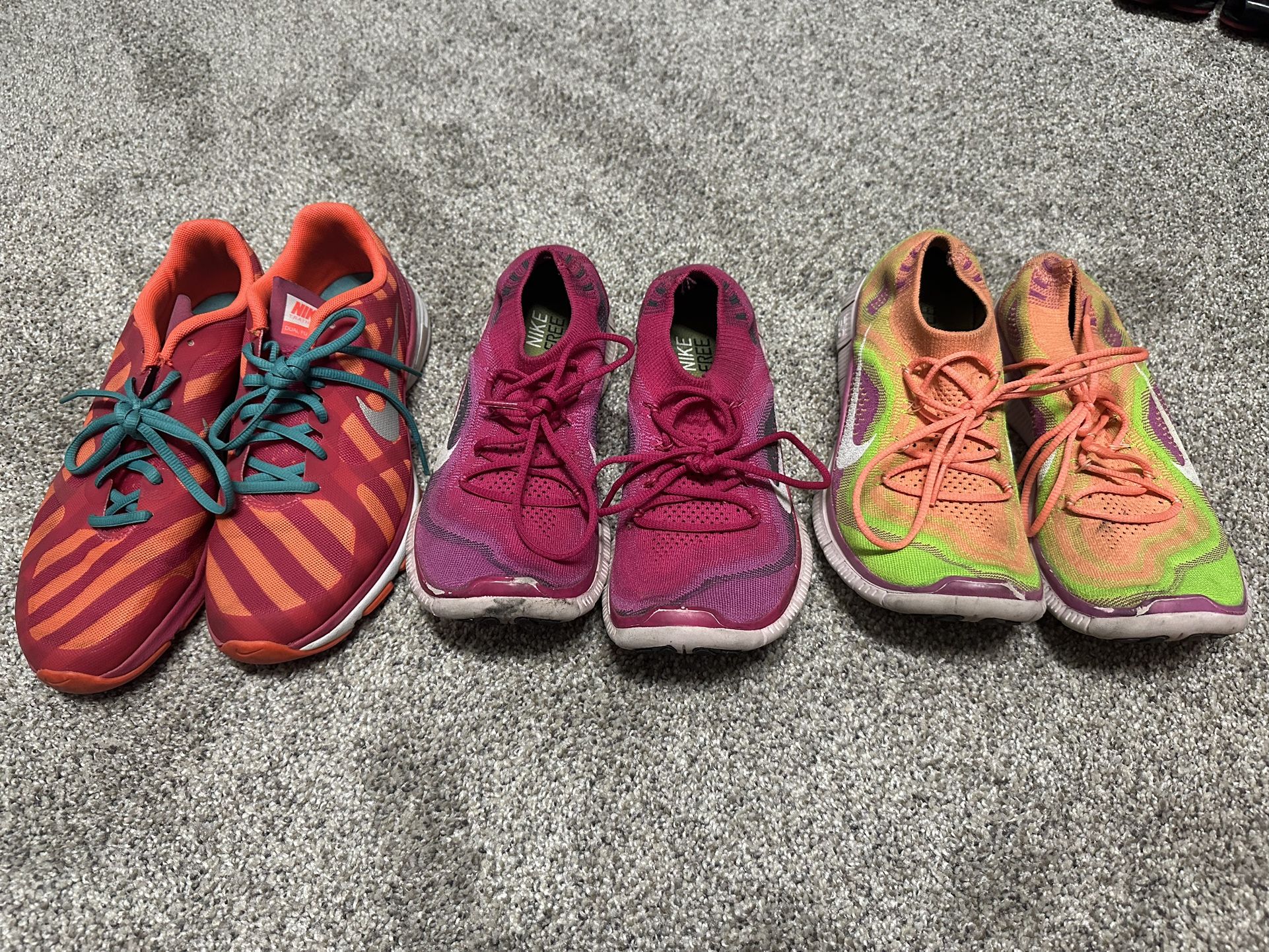 Nike Shoes (women’s)