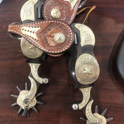 Black Engraved Texas State Seal Spurs With Leather Buckaroo Spur Straps