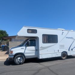 2006 Ford Majestic