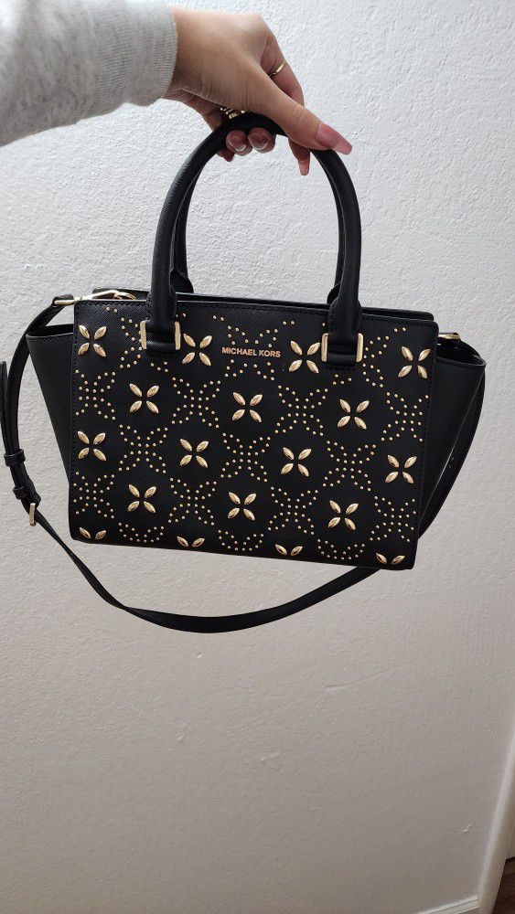 Michael Kors Purse for Sale in Fresno, CA - OfferUp