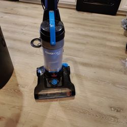 Bissell Powerforce Helix Vacuum